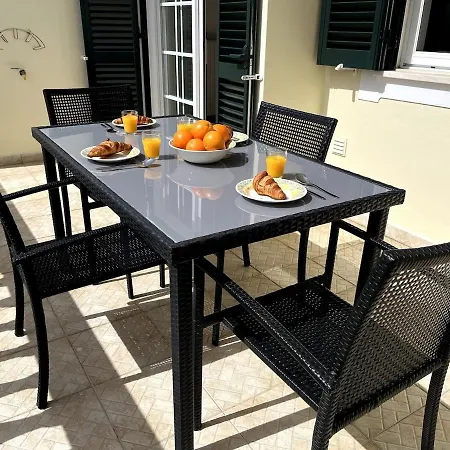 Casa Hermano Bright And Sunny With Sea Views Дом отдыха *