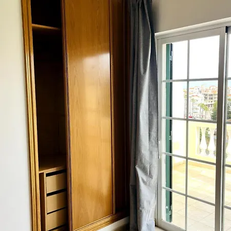 Casa Hermano Bright And Sunny With Sea Views * Лагуш