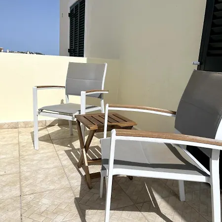 Casa vacanze Casa Hermano Bright And Sunny With Sea Views