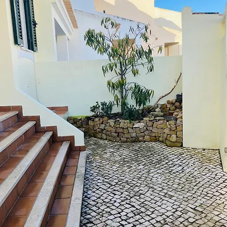 Casa de Férias Casa Hermano Bright And Sunny With Sea Views