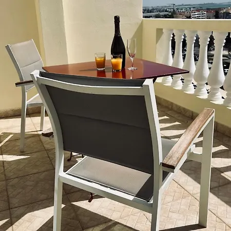Casa Hermano Bright And Sunny With Sea Views Casa de Férias