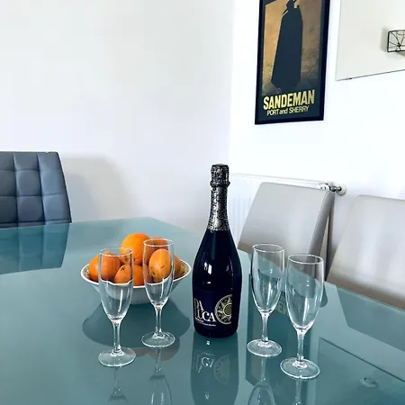 Dom wakacyjny Casa Hermano Bright And Sunny With Sea Views